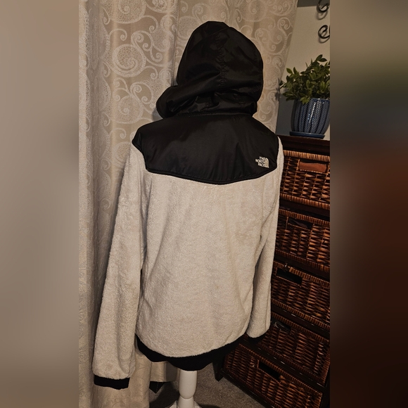 Northface fleece hooded jacket. Black/Cream women's size Large - Picture 4 of 14